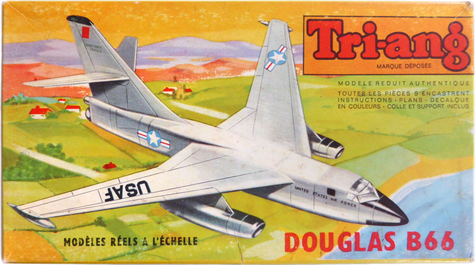 Коробка Tri-ang 379P Douglas B-66, Lines Frères S.A. Calais, 1963